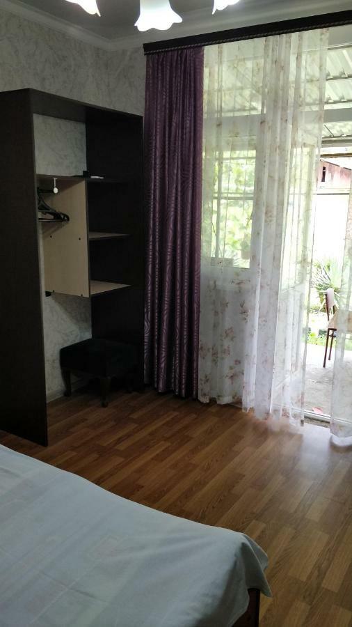 Tikhaya Gavan Guest House 加格拉 外观 照片