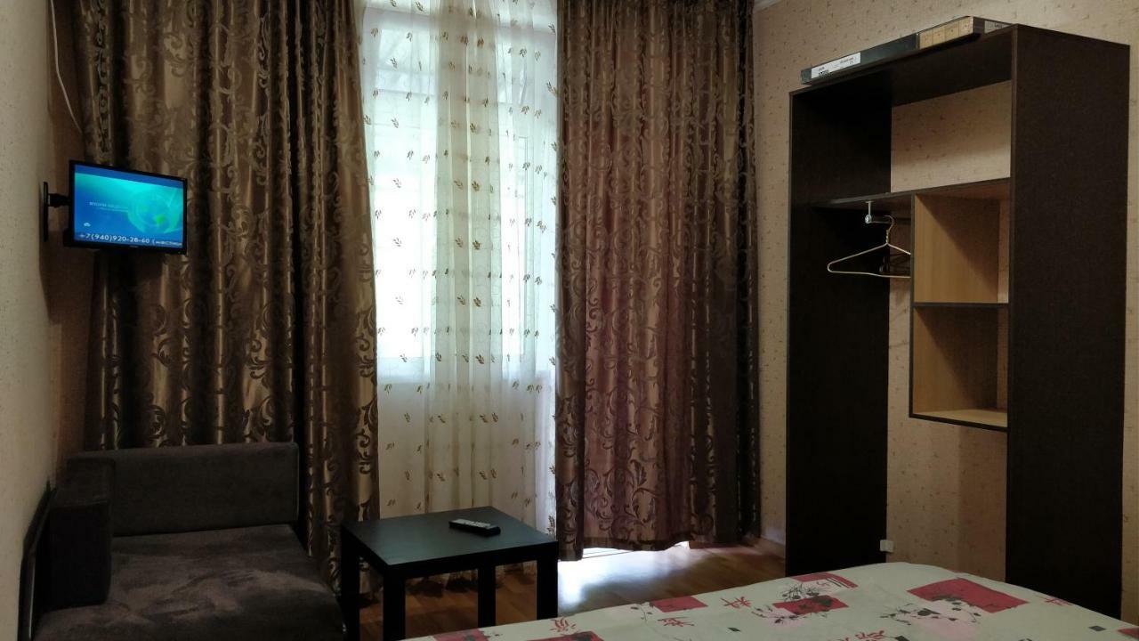Tikhaya Gavan Guest House 加格拉 外观 照片