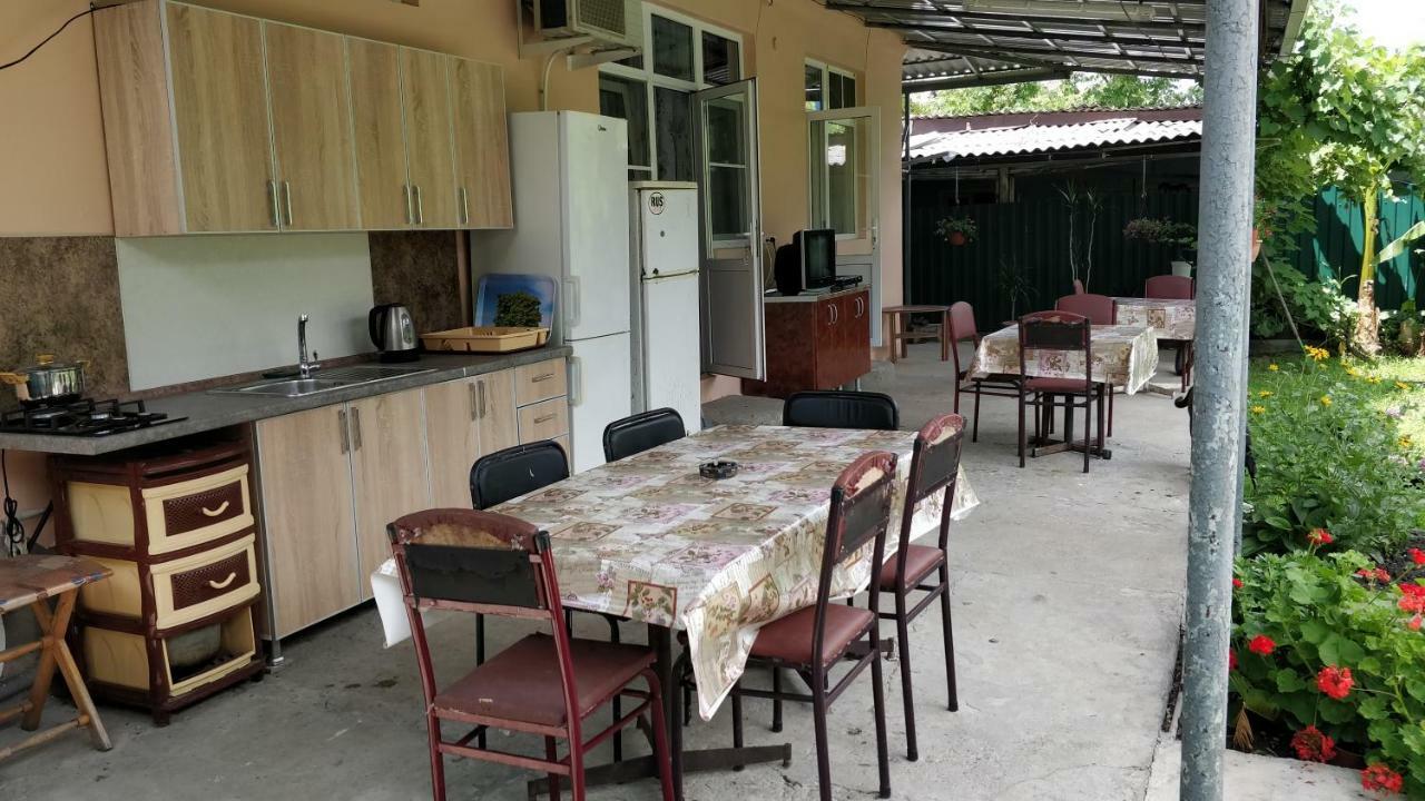 Tikhaya Gavan Guest House 加格拉 外观 照片