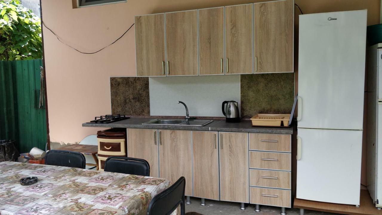 Tikhaya Gavan Guest House 加格拉 外观 照片