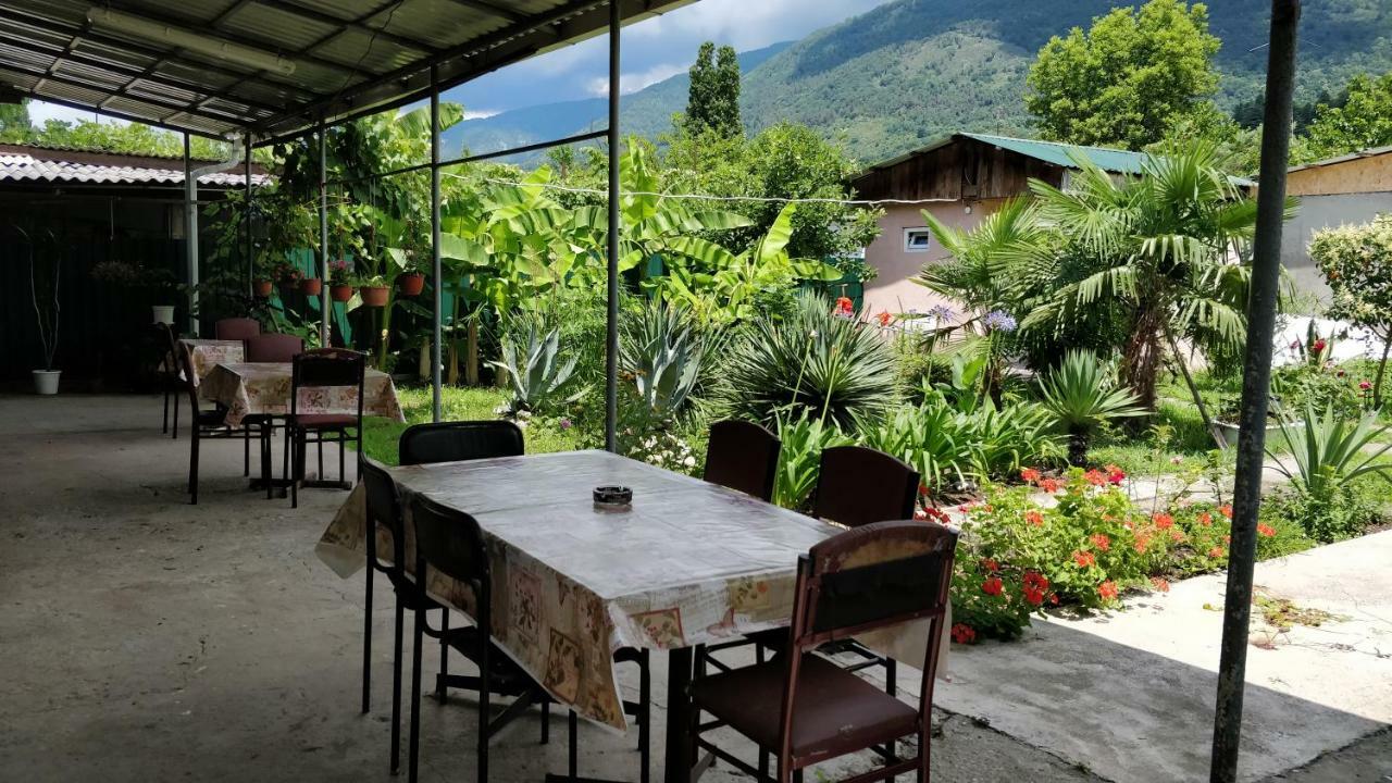 Tikhaya Gavan Guest House 加格拉 外观 照片